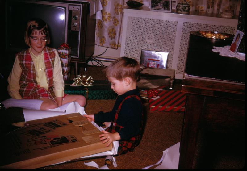 Christmas 1969, 1970, Halloween 1969 3200dpi 037.jpg - Xmas 1969